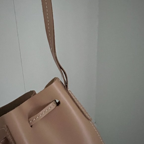J .Crew mini leather bucket bag Style E8032 - Picture 5 of 8
